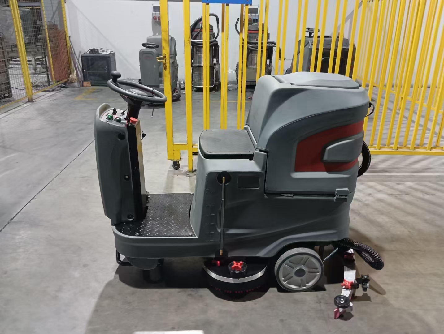 工廠洗地機用揚子的好嗎